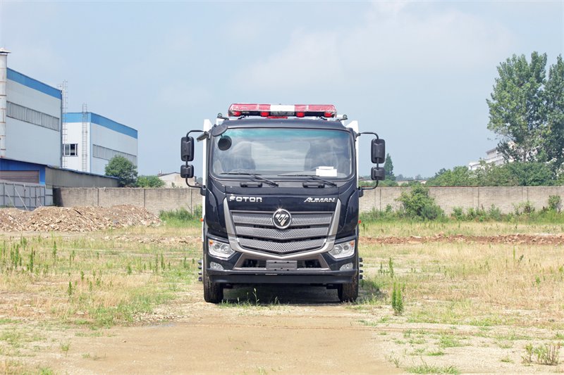 洒水车水泵保养周期与停机风险阈值：按运行小时与工况设置